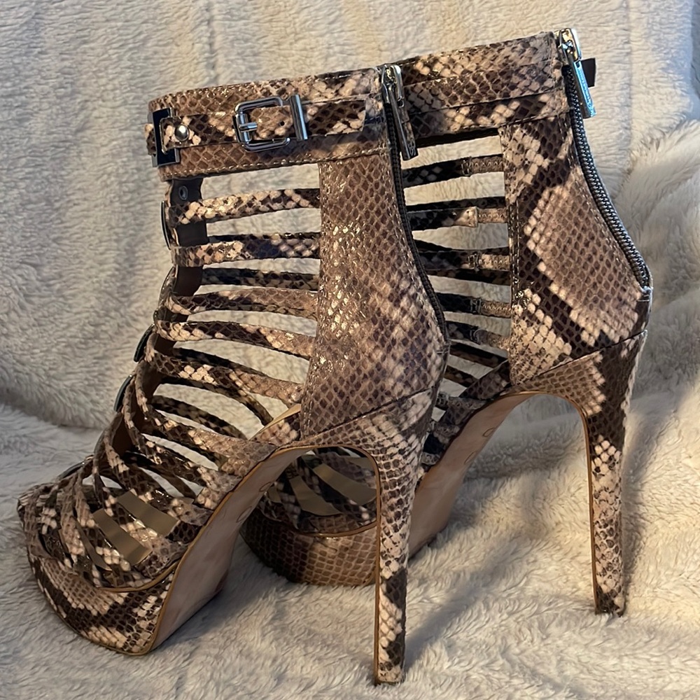 Jessica Simpson heels - Picture 3 of 7